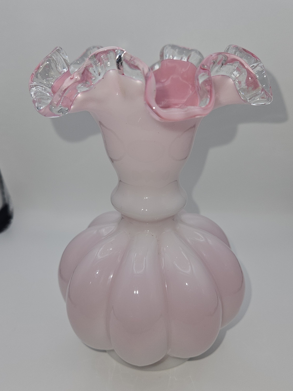 Fenton Pink/White Ruffled Art Glass Bud Vase